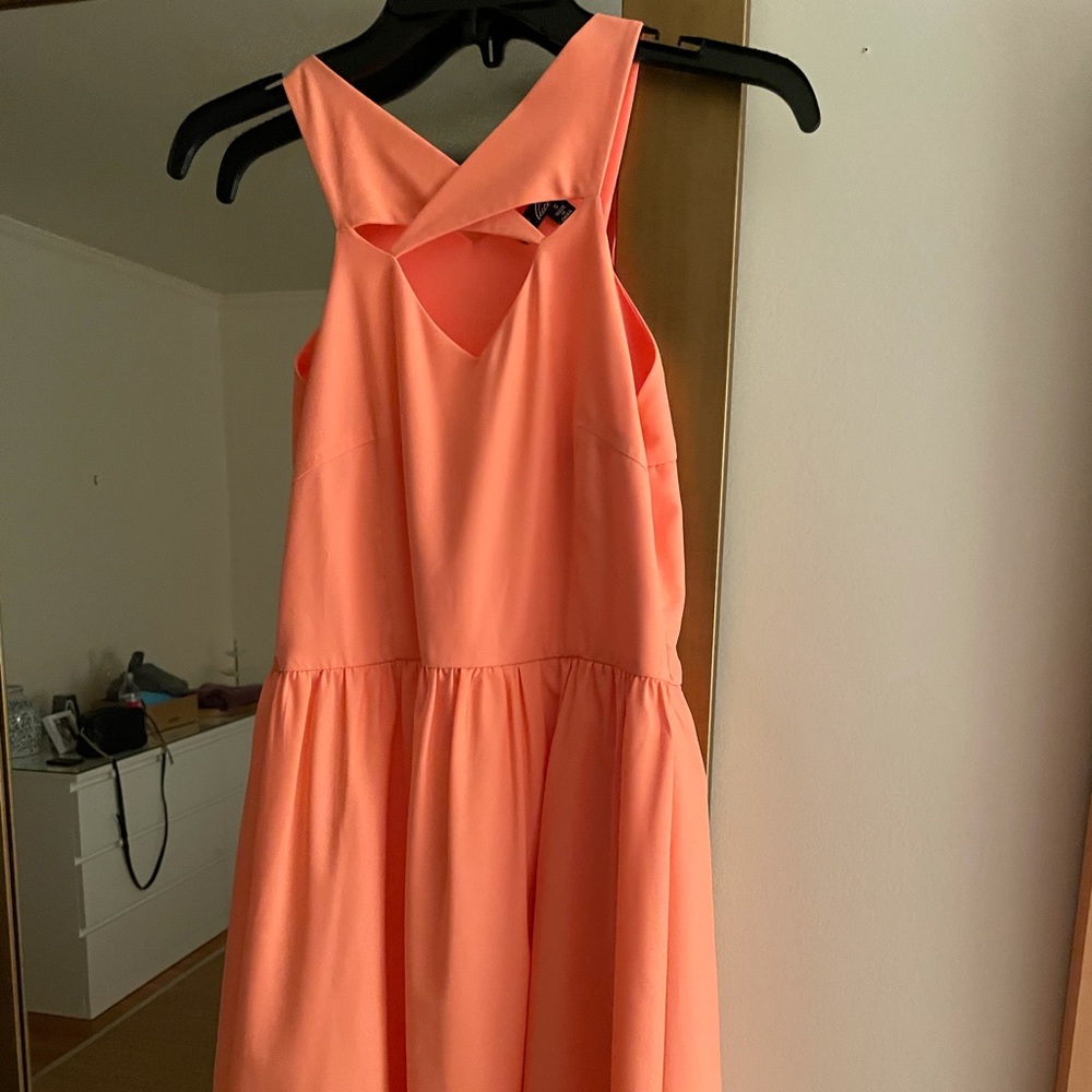 C. Luce pink dress (size Small)